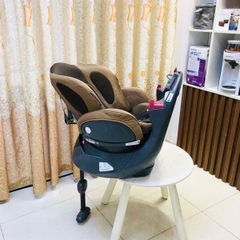 Ghế ngồi ô tô Aprica Fladea 360 độ sử dụng cho bé sơ sinh đến 4 tuổi
