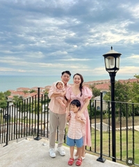 Đầm dài tay bồng thương hiệu Randomlist