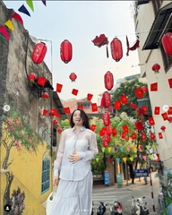Set áo sơ mi và chân váy thương hiệu TJU