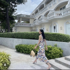 Đầm yếm maxi có dây thắt eo