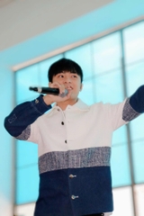 ÁO KHOÁC THƯƠNG HIỆU CAOSTU