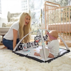 Thảm chơi Tiny Love đen và trắng kích thích vị giác (có nhạc)