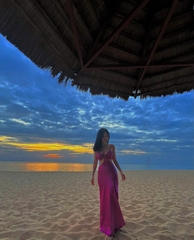 ĐẦM DÂY HỒNG DÁNG DÀI