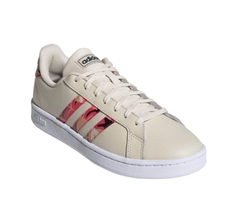 Giày Adidas