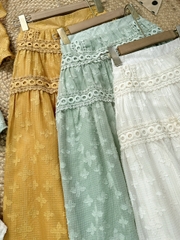 Set Bộ Nữ Áo Ren Mix Chân Váy Dáng Dài Xòe Chất Tơ Ép Hoa Phối Ren Đi Biển MIMIX - FM3