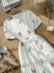 Đầm Maxi Nữ Cổ Tròn Bo Eo Chất Cotton Sước In Hoa Đi Biển MIMIX - FN0