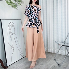 Áo Kiểu Nữ Lệch Vai Họa Tiết Beo Chất Lụa Cát Mịn Công Sở MIMIX - DB9
