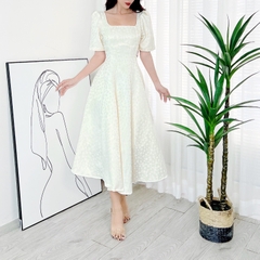 Đầm Midi Nữ Cổ Vuông Tay Ngắn Dáng Dài Xòe Hoa Nổi Chất Gấm In Hoa QC Đi Tiệc MIMIX - DU4