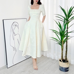 Đầm Midi Nữ Cổ Vuông Tay Ngắn Dáng Dài Xòe Hoa Nổi Chất Gấm In Hoa QC Đi Tiệc MIMIX - DU4