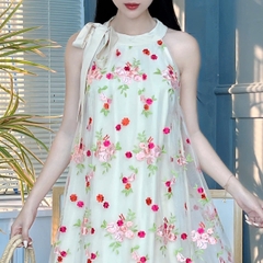 Váy Maxi Thêu Hoa Cổ Yếm Dáng Dài Xòe Chất Lưới Thêu Hoa Đi Biển MIMIX - EY1