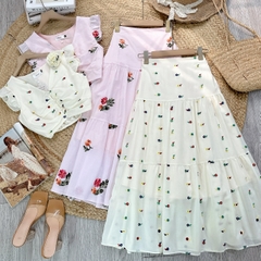 Set Váy Thêu Hoa Áo Tay Tiên Nhún Trước Mix Chân Váy Dáng Dài Xòe Đi Dạo Phố MIMIX - FC8