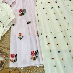 Set Váy Thêu Hoa Áo Tay Tiên Nhún Trước Mix Chân Váy Dáng Dài Xòe Đi Dạo Phố MIMIX - FC8