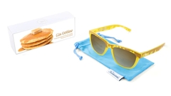 Kính chạy bộ Knockaround  - Premiums Sport - Mr.Butter - Class Acts Special Release