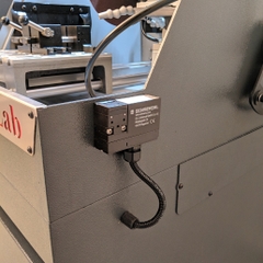 Máy cắt chính xác Metcut 12A Metlab (Mỹ)