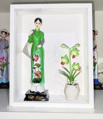 Tượng Cô Gái Việt Nam Mặc Áo Dài