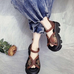 Giày Sandal  Thêu Đế Dày Velcro Miệng Cá Cổ Lớp Đầu Tiên Da Bò giày Nữ Mùa Hè Phong Cách Phong Cách Dân Tộc