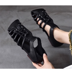 Sandal nữ da thật, miệng cá đế thấp. Phong cách hiện đại, cá tính thích hợp mùa hè.
