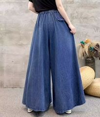Quần jean nữ thêu, cạp chun, ống rộng - phong cách mới hiện đại, cá tính.
