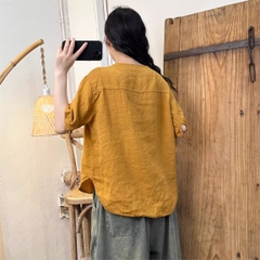 Áo crop top bằng vải lanh viền cong, phong cách retro giản dị, đơn giản của mùa hè năm 2024