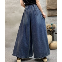 Quần jean nữ thêu, cạp chun, ống rộng - phong cách mới hiện đại, cá tính.