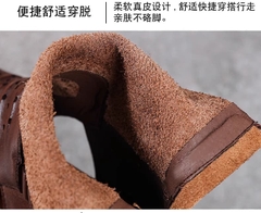 Sandal nữ da thật, miệng cá đế dầy nâng chiều cao chống thấm nước tốt. Phong cách hiện đại, cá tính thích hợp mùa hè.