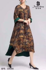 Váy lụa xuông h e n x u e Fress Size 2024 nền đen có văn hoa
