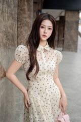 Đầm Louis dài chấm bi