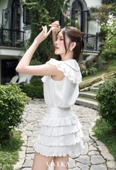 Áo cổ bèo sát nách