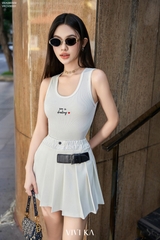 Chân váy xếp ly dây nịt