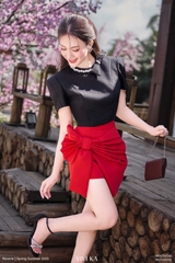 Áo Ruby croptop nơ cổ đính đá