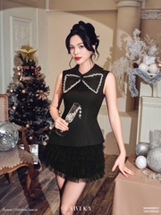 Áo Eloise sát nách nơ cườm vạt xéo