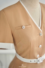 Áo Vesta peplum phối nút