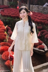 Áo Bellamy kiểu truyền thống tơ thêu kem