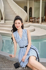 Đầm Minerva cổ yếm tùng bí
