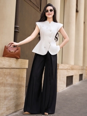 Áo Yona kiểu phối nút