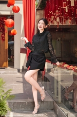 Áo Maggie phối ren hoa dài tay