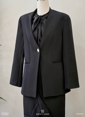Adela Vest