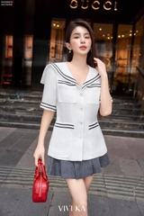 Chân váy xếp ly bản to