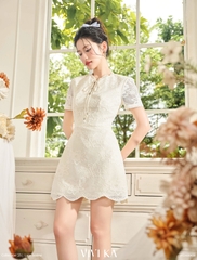 Đầm Lotus ren cổ tròn phối nơ