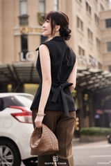 Áo Lucia cổ sơ mi sát nách kèm belt