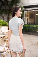 Áo Velvet cổ ren phối khuy đá