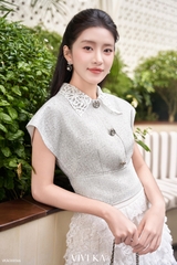 Áo Velvet cổ ren phối khuy đá