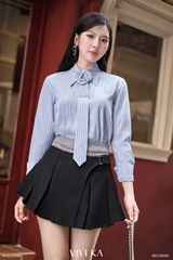 Áo Violet sơ mi đính hoa cravat