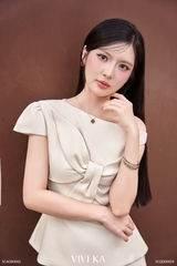 Áo Marina lệch vai phối nơ