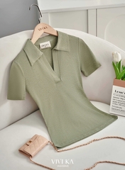 V NECK TOP