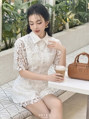 Jumpsuit ren dập nổi họa tiết