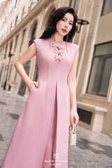 Đầm Dora cổ sát nách đính hoa cổ tròn