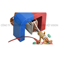 Mô hình máy phát điện quay tay thí nghiệm môn Vật lý lớp 9