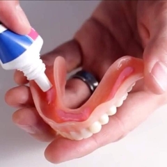 Keo dán hàm răng giả hàm tháo lắp Fixodent 68g, hàng chính hãng/ Fixodent Denture Adhesive