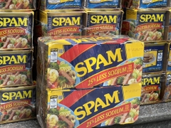 GIÁ SỈ Lốc 8 hộp thịt đóng hộp spam 25% less sodium 1.36kg